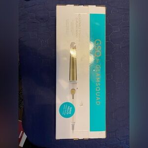 GSQ by GLAMSQUAD Gold and White Curling Wand